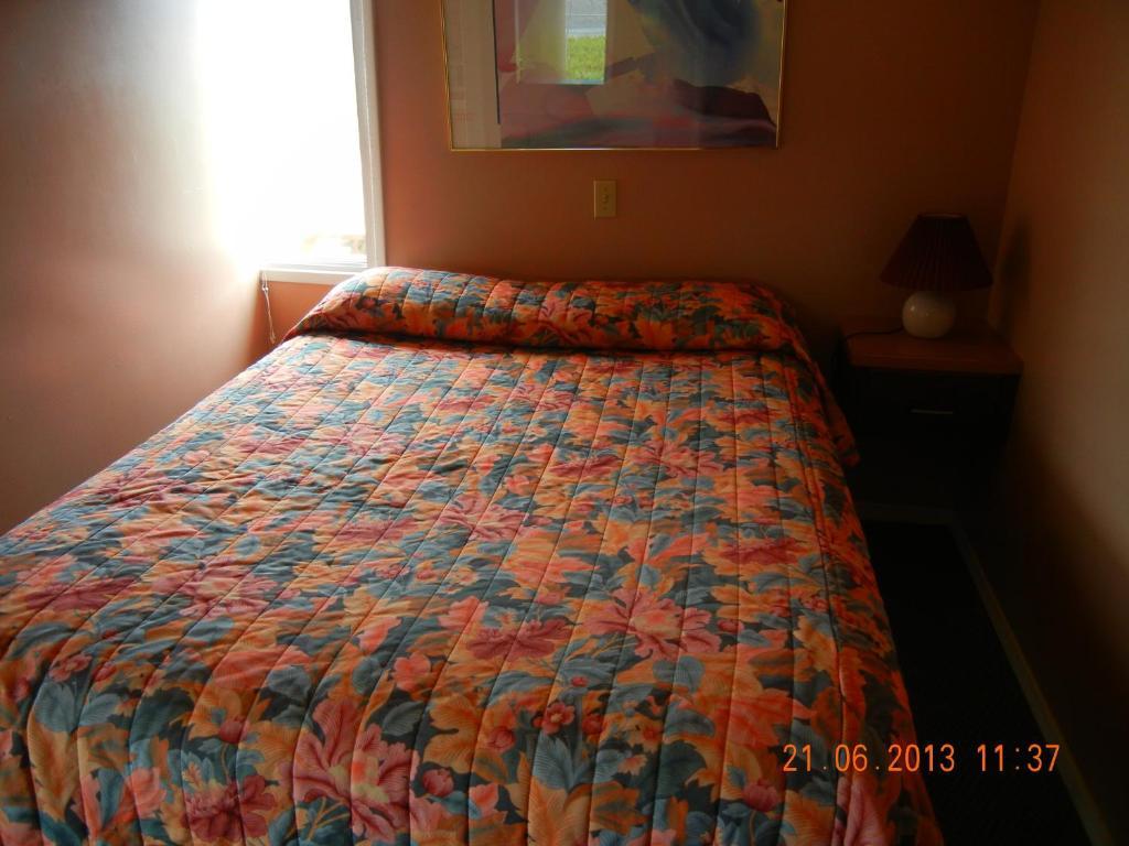 פנטיקטון Holiday House Motel חדר תמונה